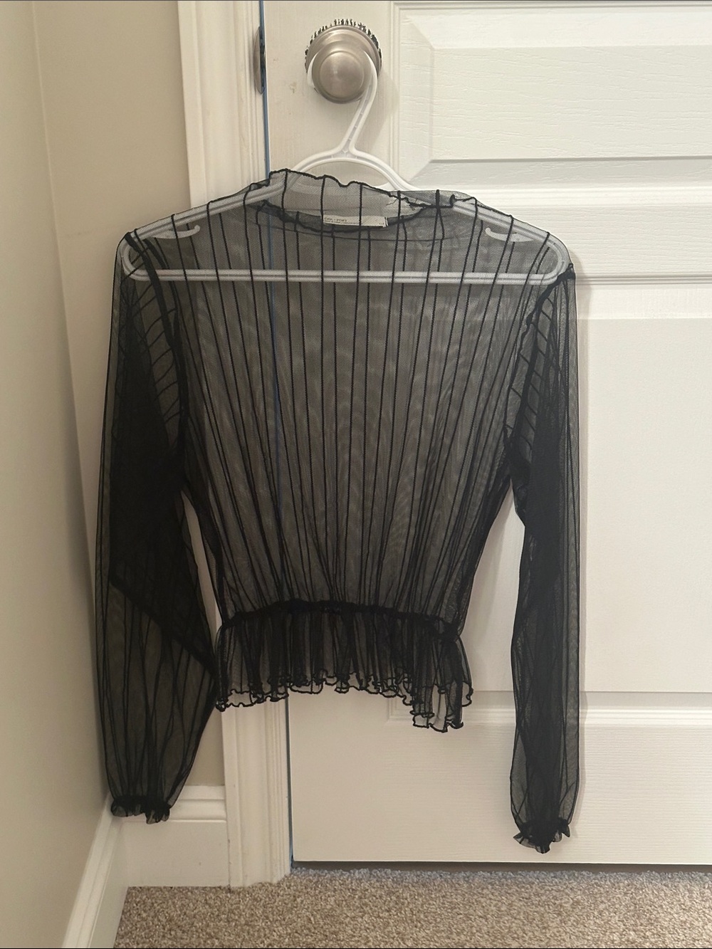 OAK + FORT Black Sheer Long-Sleeve Ruffle-Hem Blouse